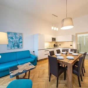 Old Town - Jungmannova Apartment Prag